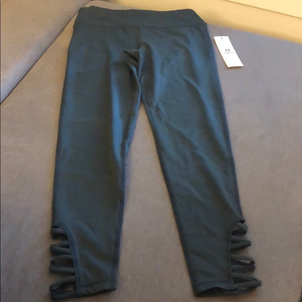Amazing Lace Workout Pants Size Small